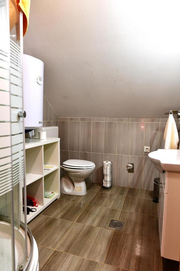 Apartman Jelena Rakovica Eksteriør billede
